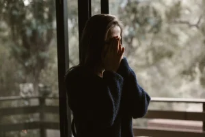 Woman crying child support kpa lawyers family law